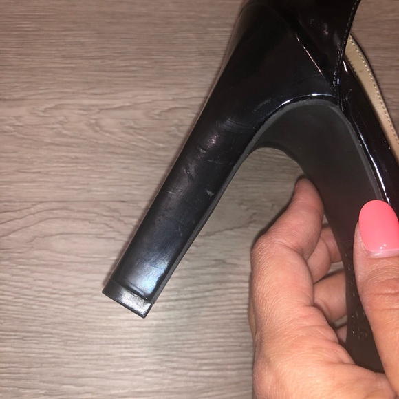 Victor Alfaro Patent Pumps Sz10 - Picture 7 of 8